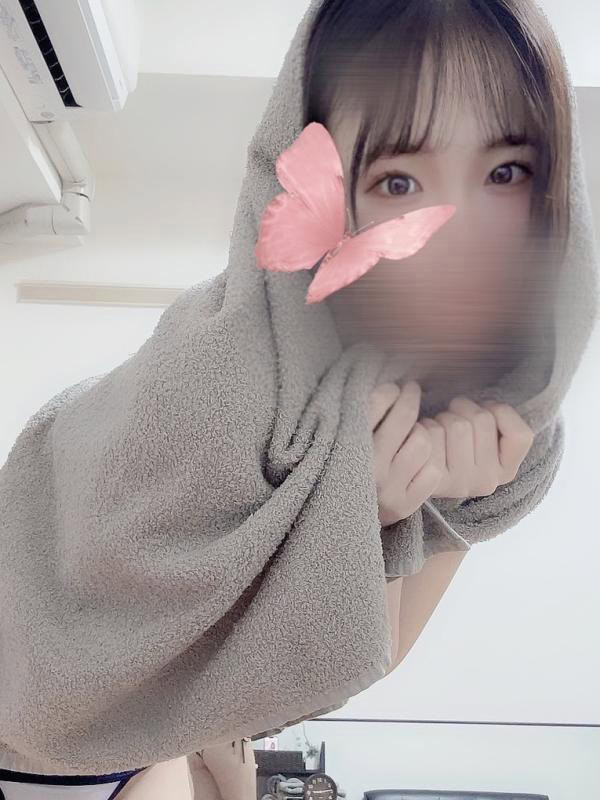 椎名　りさ