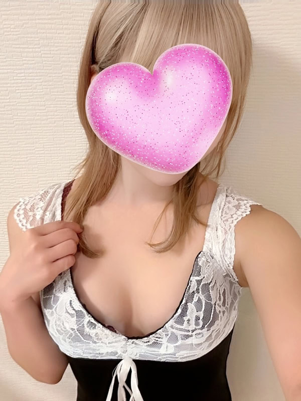 柚木　ねね
